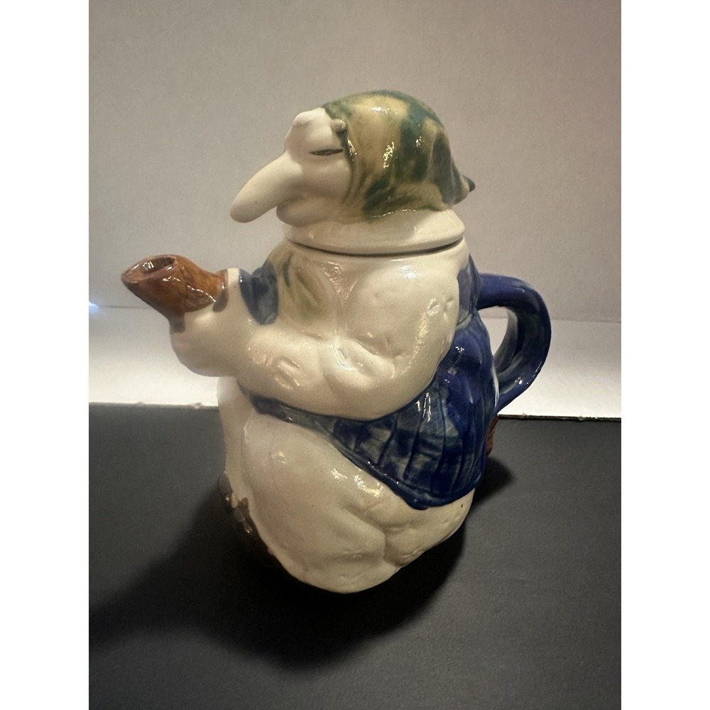 VTG Kitchen Witch On Broom Tea Potion Pot R.J. Drinkwater Ceramic Pottery